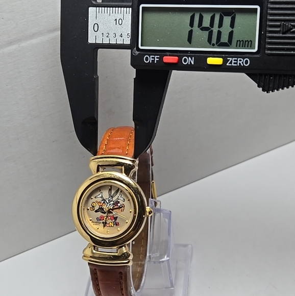 Vintage 1990's Looney Tunes Armitron Bugs Bunny And Friends Watch New Battery - Picture 5 of 12